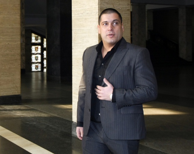 Осъдиха Красьо Черния на 2 години условно