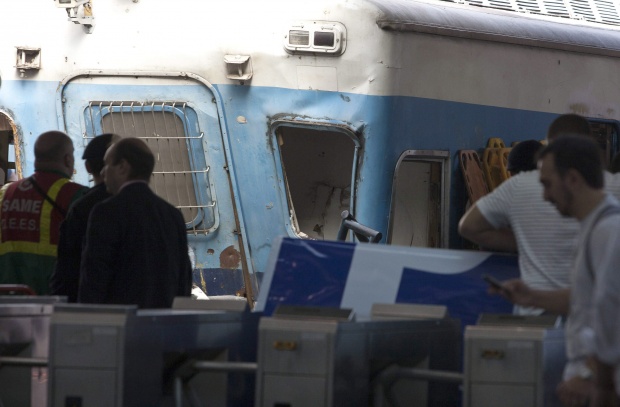 40 загинали и 550 ранени при влакова катастрофа в Аржентина