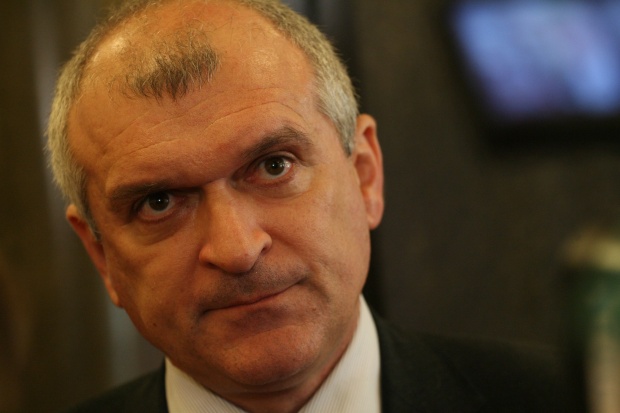 ГЕРБ: Над 700 000 лв. бонуси, раздадени от БСП