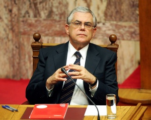 Пападимос е първият гръцки премиер без заплата