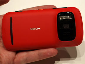 Камерата на Nokia 808 PureView е като от друг свят