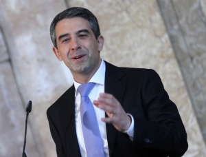 Плевнелиев честити на Путин