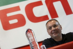 Станишев: Първанов да отговаря за отношенията си с Бойко