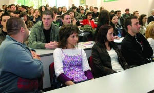 ГЕРБ: Младите безработни са предимно маргинали