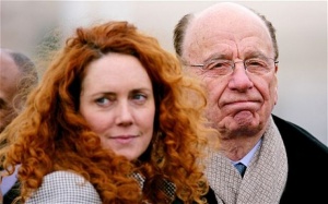 Арестваха главния редактор на „Нюз ъв дъ Уърлд“