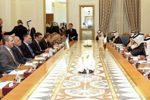 България и Катар се изследват взаимно