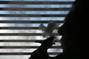 Ресторантьори: Да не спасяваме хората от цигарен дим, а от глад