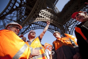 Саркози към журналист: Какво искаш да ти кажа, кретен такъв?