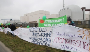 Светът ще ползва два пъти повече ядрена енергия през 2030 г.