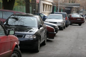2000 шофьора с глоби за неправилно паркиране