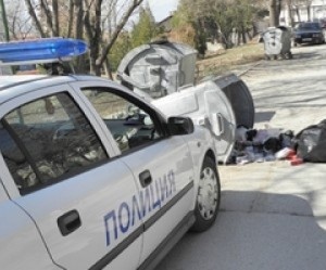 Откриха три ембриона в кофа за боклук