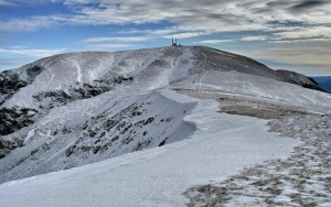 Вадят връх Ботев от 100-те туристически обекта