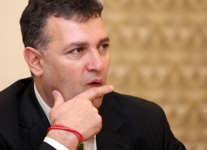 Валентин Николов напуска парламента заради министерство