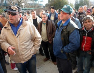 Металурзите в Кърджали решават дали да блокират пътища