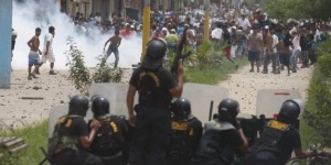 Сблъсък между рибари и полиция за тръбопровод