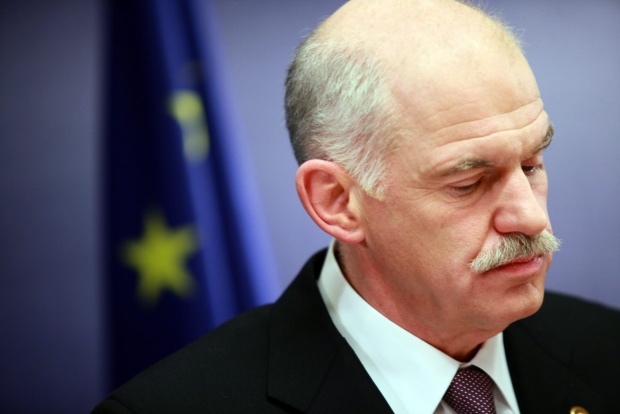 След премиерския пост Папандреу се отказа и от ПАСОК