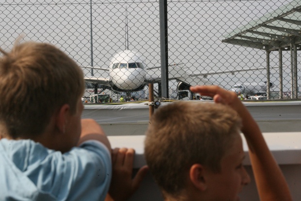 Самолет на „България Ер“ се приземи минути след излитането си
