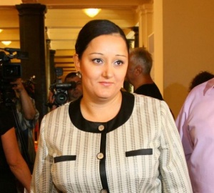 Павлова няма да жертва качество заради срокове