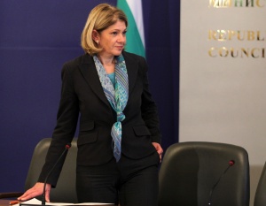 6 министерства да делят отговорността за водите в България предлага Нона Караджова