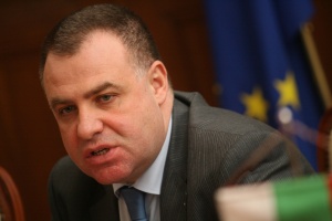 Министър Найденов: Поласкан съм, че 91 организации искат оставката ми