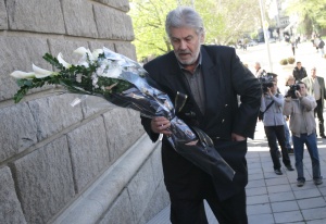 Стотици изпратиха Хачо Бояджиев