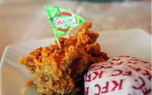KFC плаща 8 млн. долара на натровено момиче