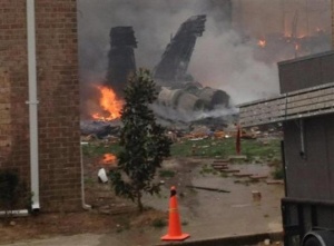 Американски самолет се разби в сграда във Вирджиния