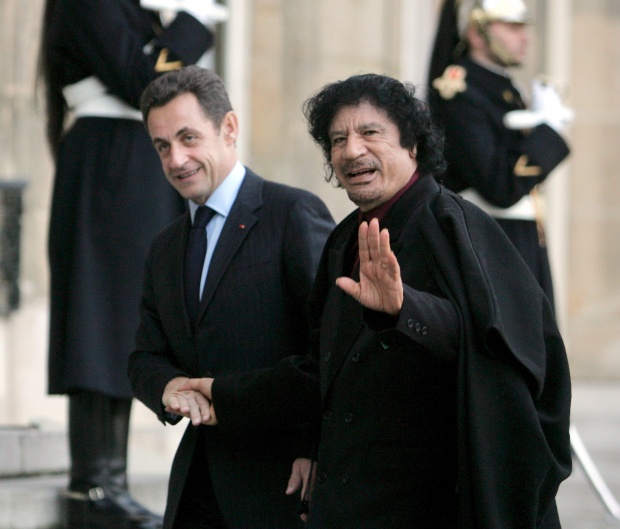 Саркози изтъргувал свободата на българските медици с оръжие