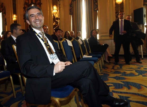 Росен Плевнелиев – номер едно през април