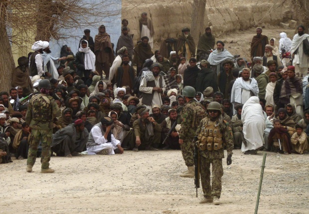 Серия талибански атаки в Афганистан