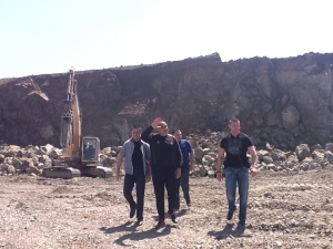 Борисов инспектира и посевите около лот 4 на „Тракия"