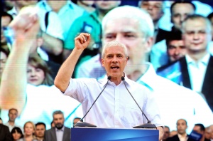 Тадич: Сърбите да гласуват за Сърбия в ЕС