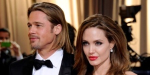 Бранджелина строят параклис за сватбата си