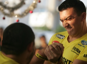 България с трима полуфиналисти на европейското по канадска борба