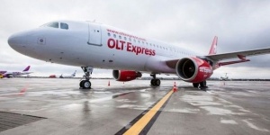 Полски самолет кацна аварийно на Летище София