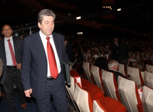 Първанов призова БСП да не се свързва с разцепление