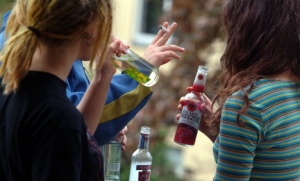 В Австралия ще арестуват родители заради пияни младежи