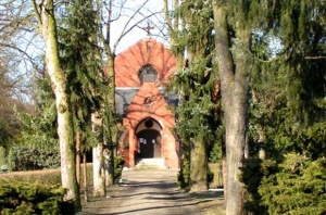 Вандали обругаха български храм в Берлин