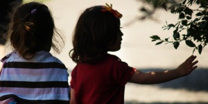 УНИЦЕФ: 50% от децата в България търпят лишения