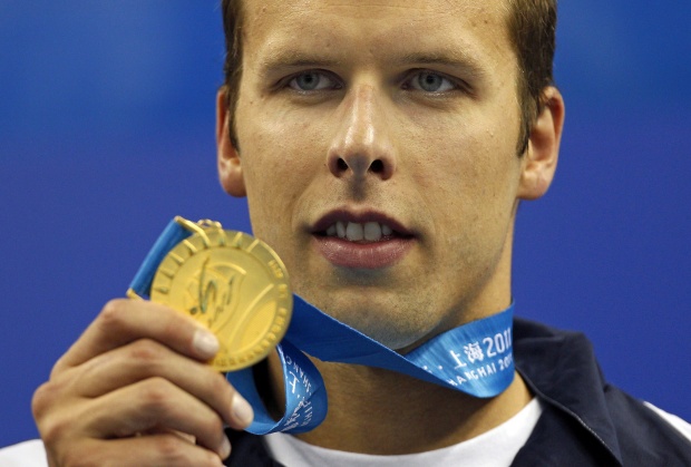 Световен шампион по плуване почина на 26 г.