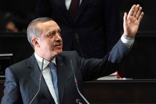 Турция възлага европейските си надежди на президента Оланд