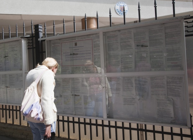 2000 младежи послушаха премиера и отидоха в бюрата по труда