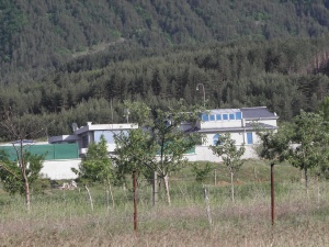 Претърсват имоти на Галеви, тях още ги няма