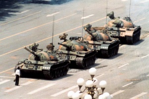 Китай наложи цензура заради годишнината от бунтовете на площад Тянанмън