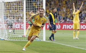 Украйна поведе в група „Д" на Евро 2012 с историческа победа над Швеция