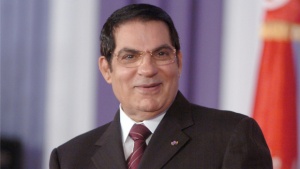 Бившият президент на Тунис задочно осъден на доживотен затвор