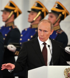 Путин плаши Запада с руски отговор на противоракетния щит