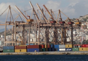 Гръцкият търговски флот ще напуска потъваща Гърция