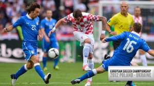 Хърватия измъкна равен от Италия в група „C" на Евро 2012