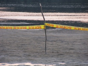 Варненец на 44 г. се удави на неохраняем плаж пред очите на жена си